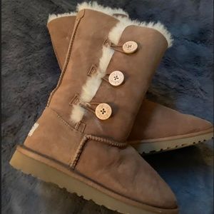 Girls UGG Boots ~ 1962 K/Chestnut
